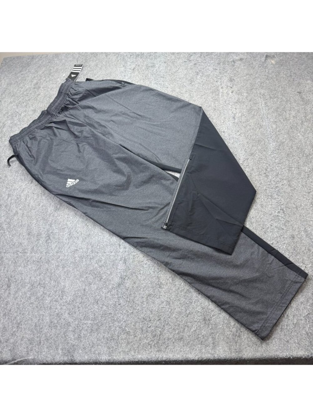 Adidas Windbreaker Track Pants Men L Gray Black Nylon Ankle Zip Performance 32"